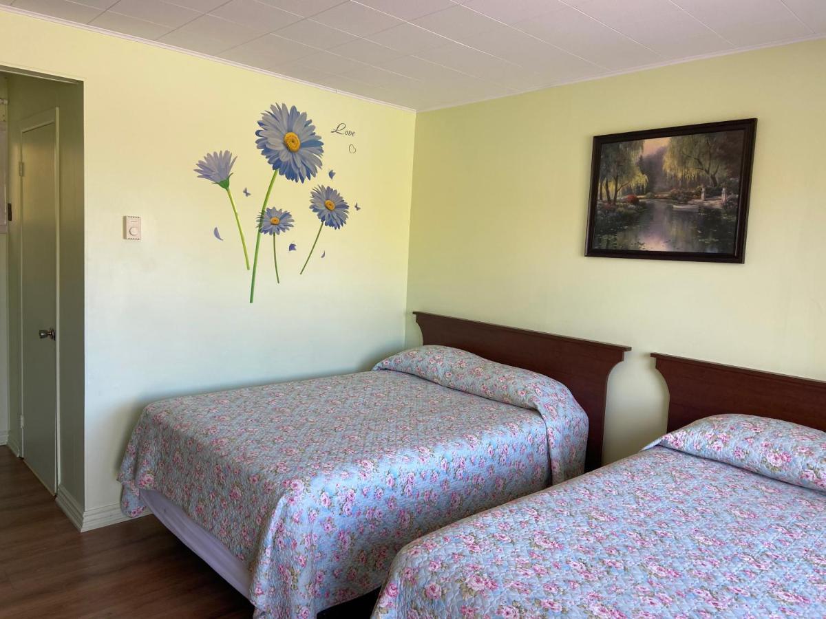 Motel Des Erables Coteau-du-Lac Екстер'єр фото
