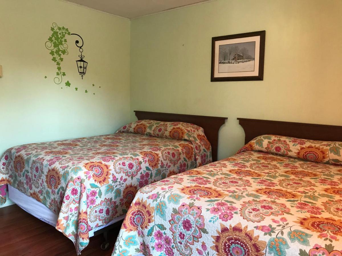 Motel Des Erables Coteau-du-Lac Екстер'єр фото