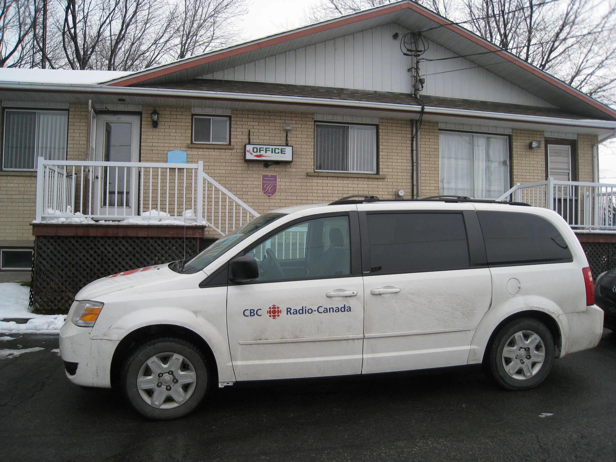 Motel Des Erables Coteau-du-Lac Екстер'єр фото